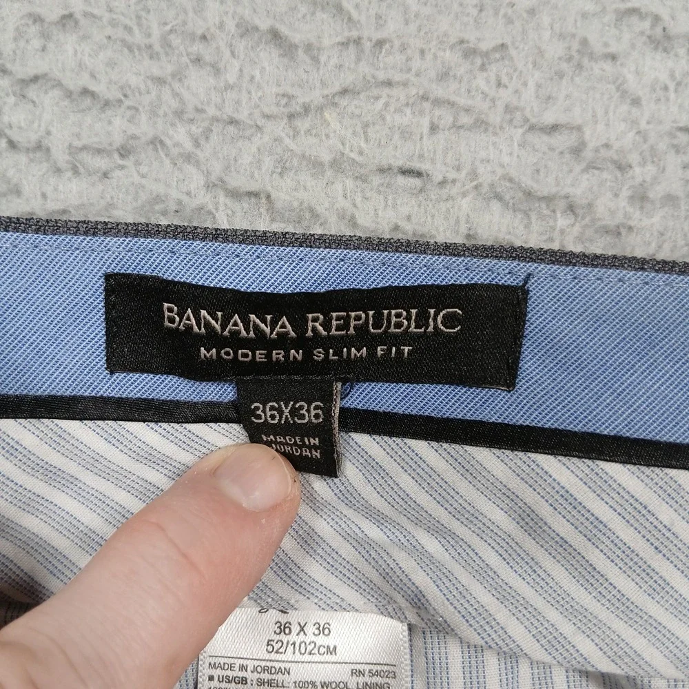 Banana Republic‎ Men's Wool Dress Pants 36x36 Gray Modern Slim Fit